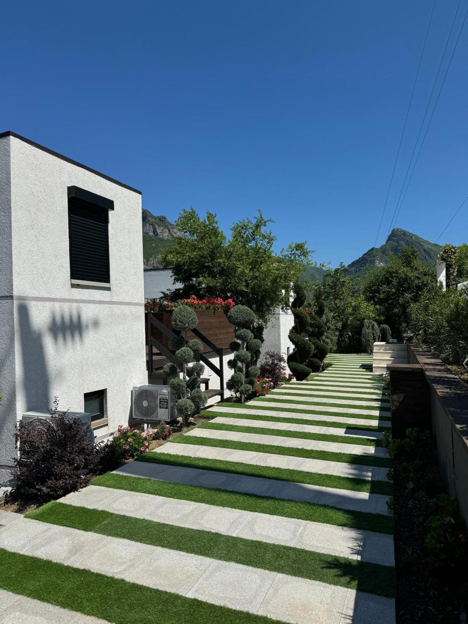 Koman Paradise By Romina Shkodra Exterior foto