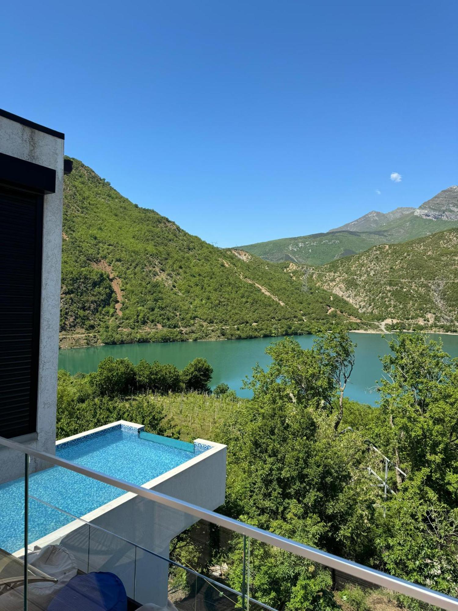 Koman Paradise By Romina Shkodra Exterior foto